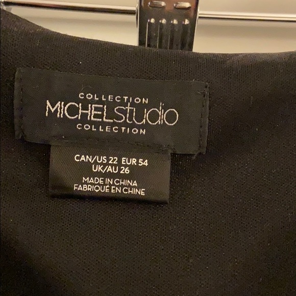 Dress - Picture 4 of 5